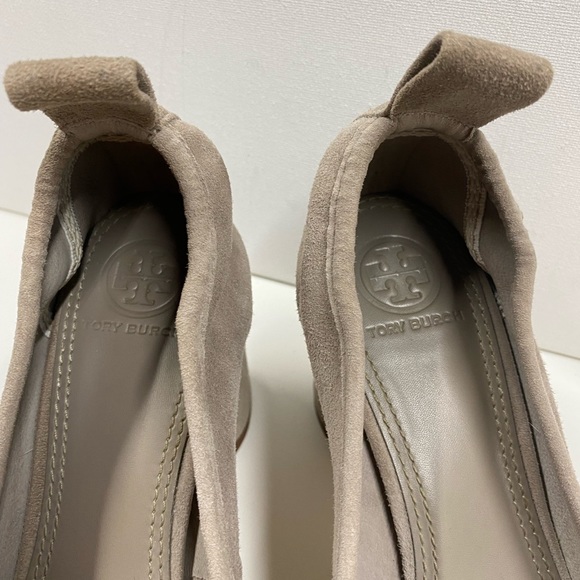 Tory Burch Elizabeth Beige / Brown Suede Pumps 9.5 Women - Picture 4 of 7